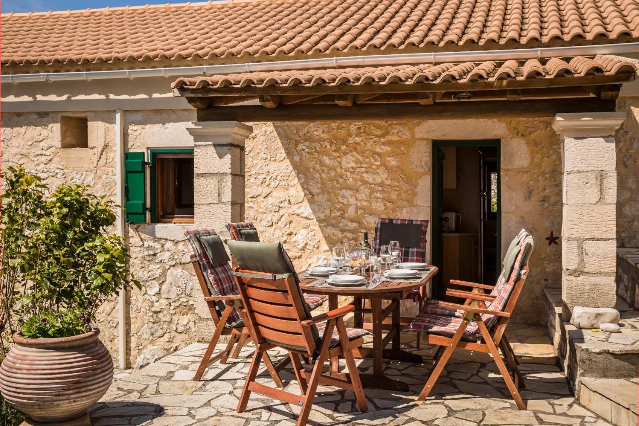 Traditional Stone House Anofli 1843 Fiskardo Kefalonia Exterior foto